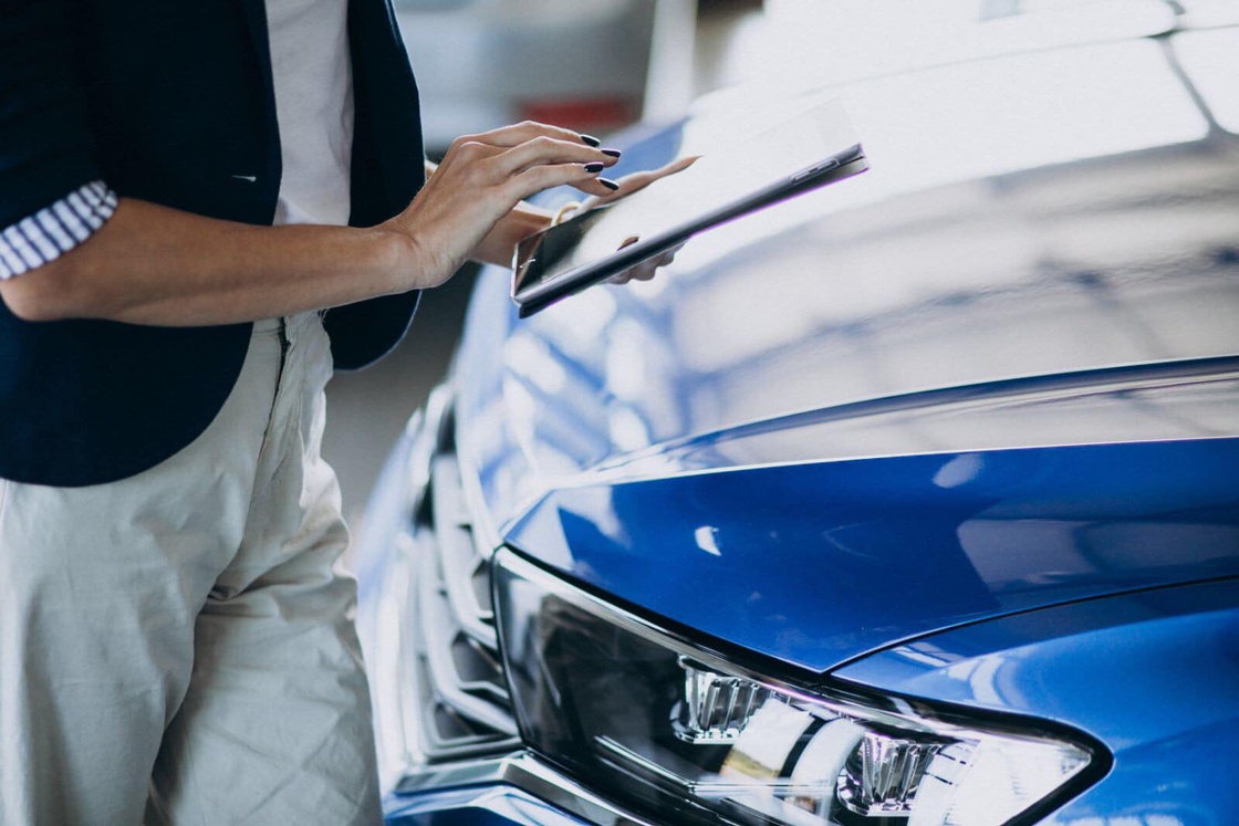 Не відкладайте зустріч зі своїм T-Roc — обирайте його онлайн.